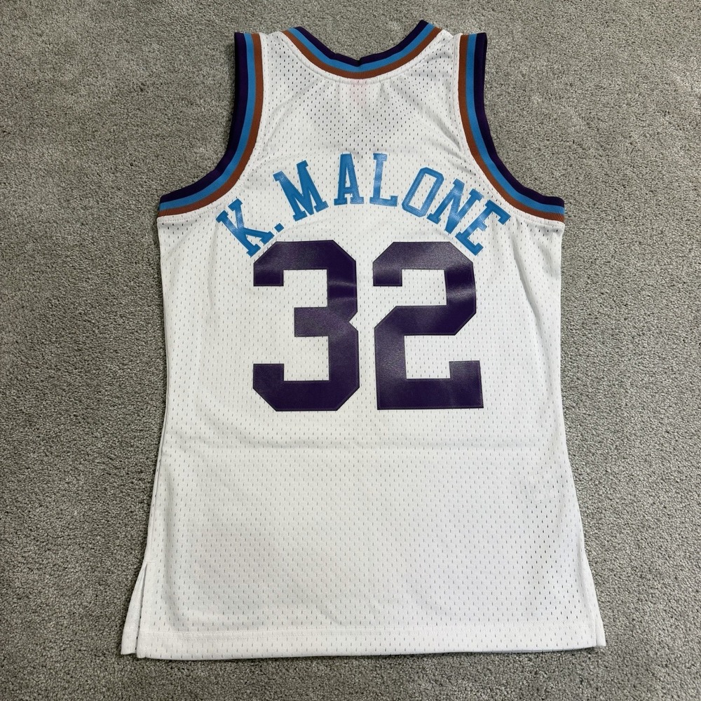 Mitchell & Ness Karl Malone Utah Jazz Jersey Mens S White Reload 3.0 1991-92 NBA - Picture 2 of 9